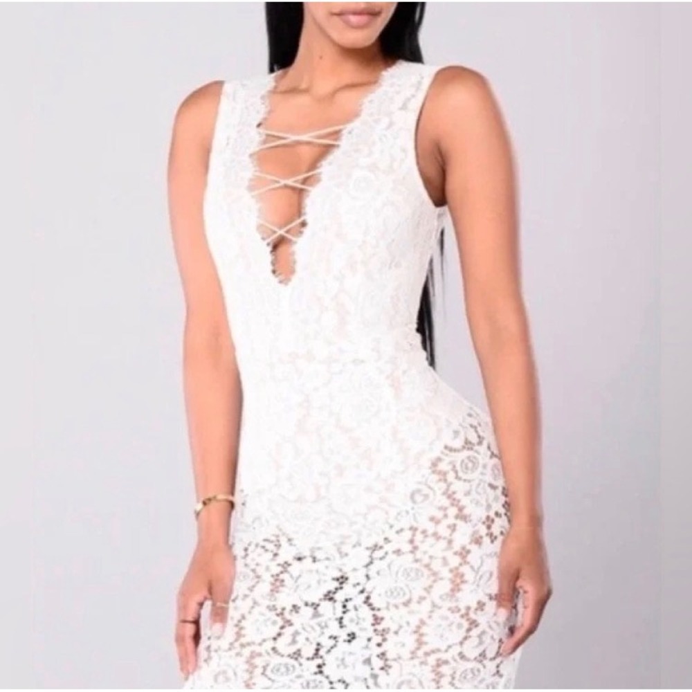 Fashion Nova Azelia Lace Bodycon Dress Women XS Ivory Floral Laceup Coquette New